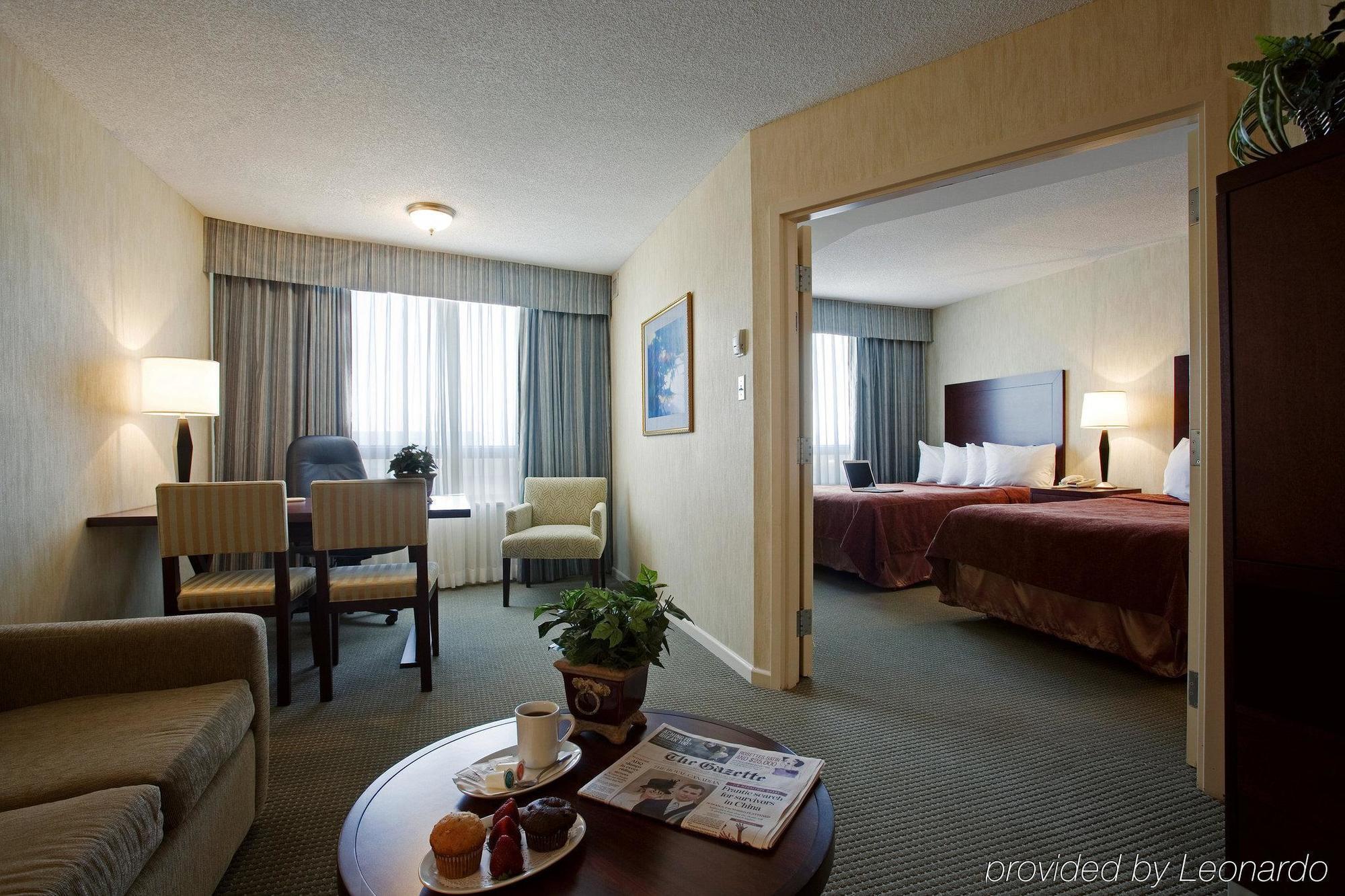 Embassy Suites By Hilton Montreal Airport Pointe-Claire Quarto foto